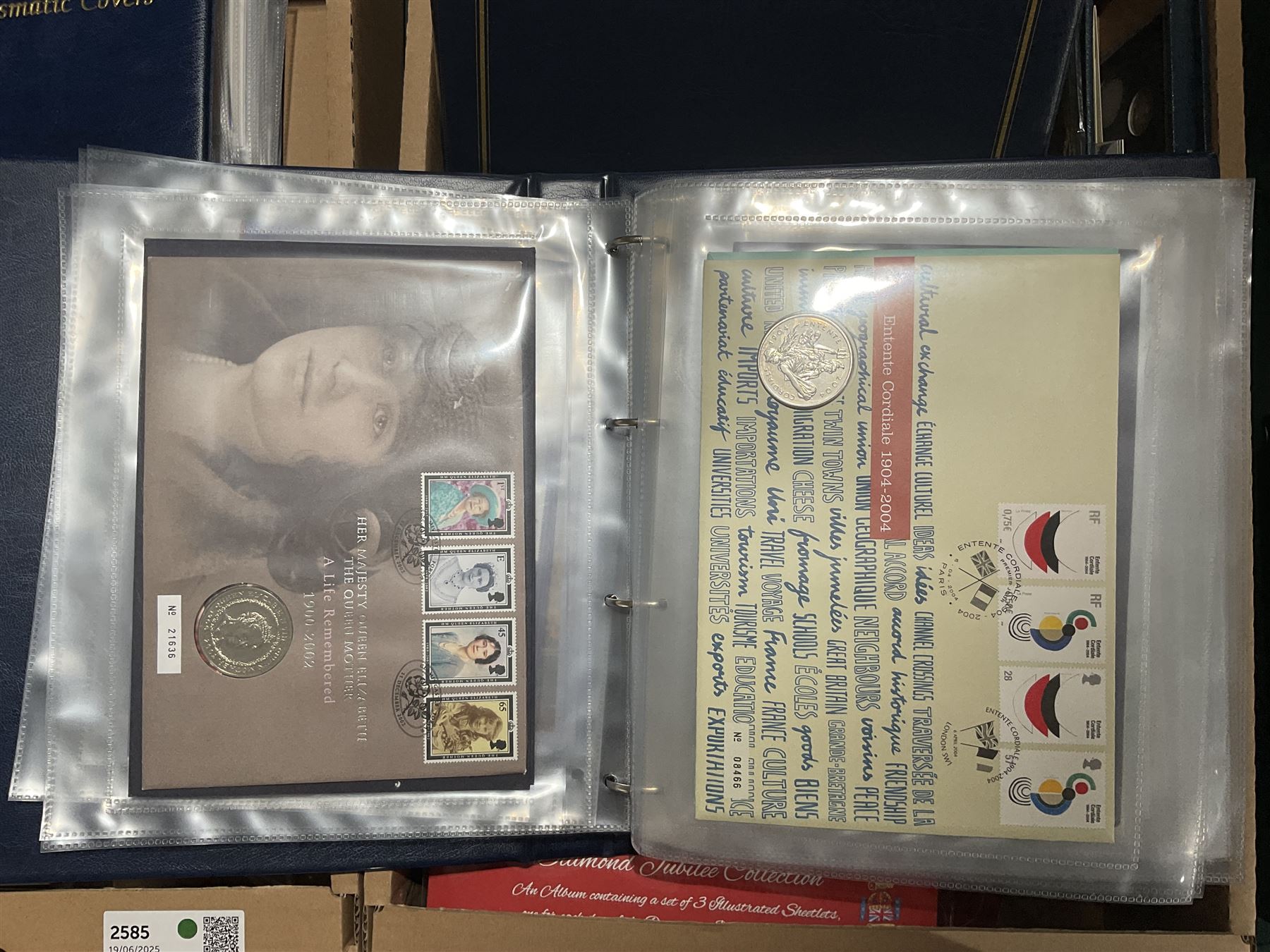 Approximately one hundred and fifteen Royal Mint coin covers, in two ring binder folders and loose, together with approximately 53 grams of Great British pre-1920 and approximately 68 grams of Great British pre-1947 silver threepence coins, and a small quantity of further pre-decimal coins