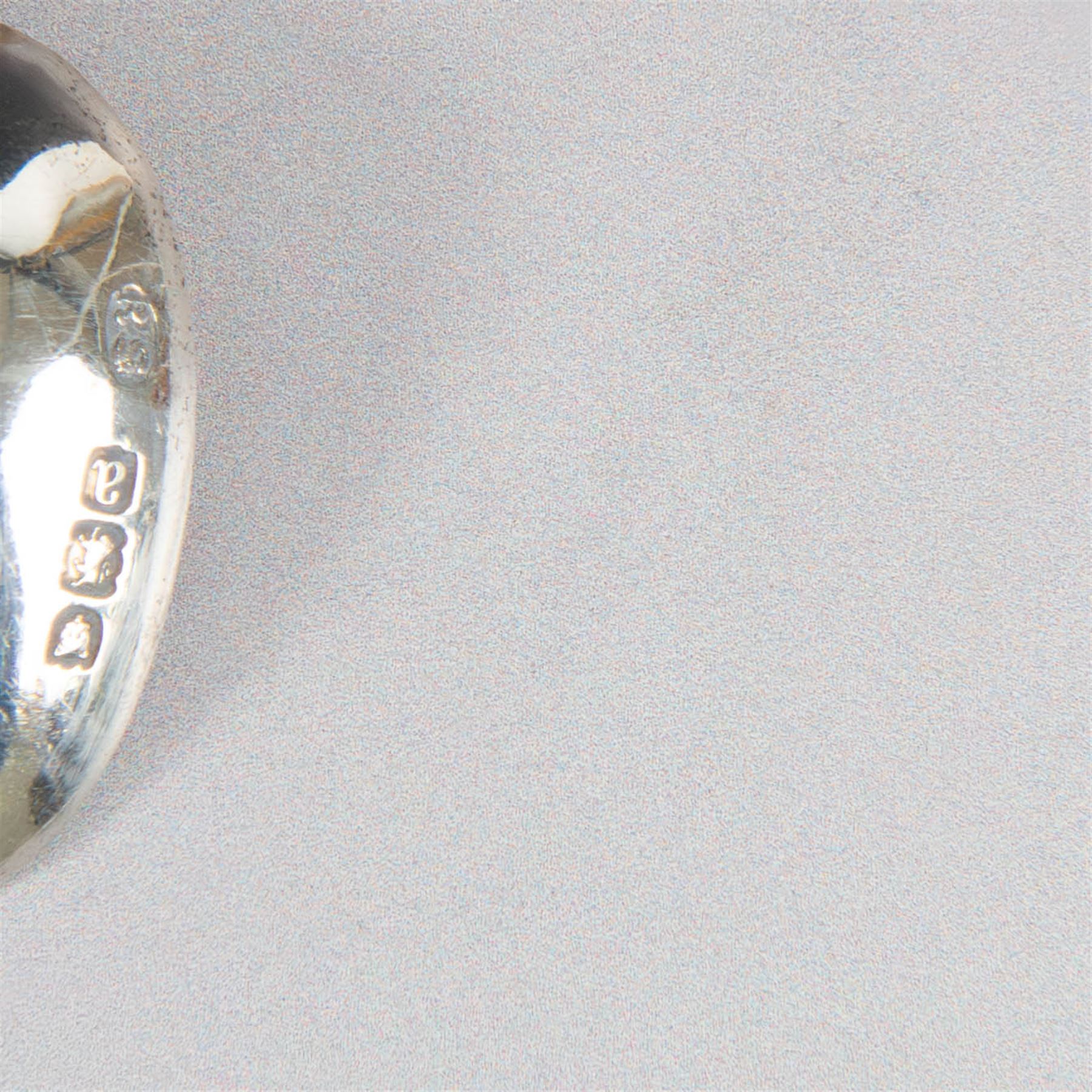 Set of six late Victorian silver apostle spoons and sugar tongs, hallmarked Robert Stebbings, London 1897, in fitted cased with silk and velvet lined interior