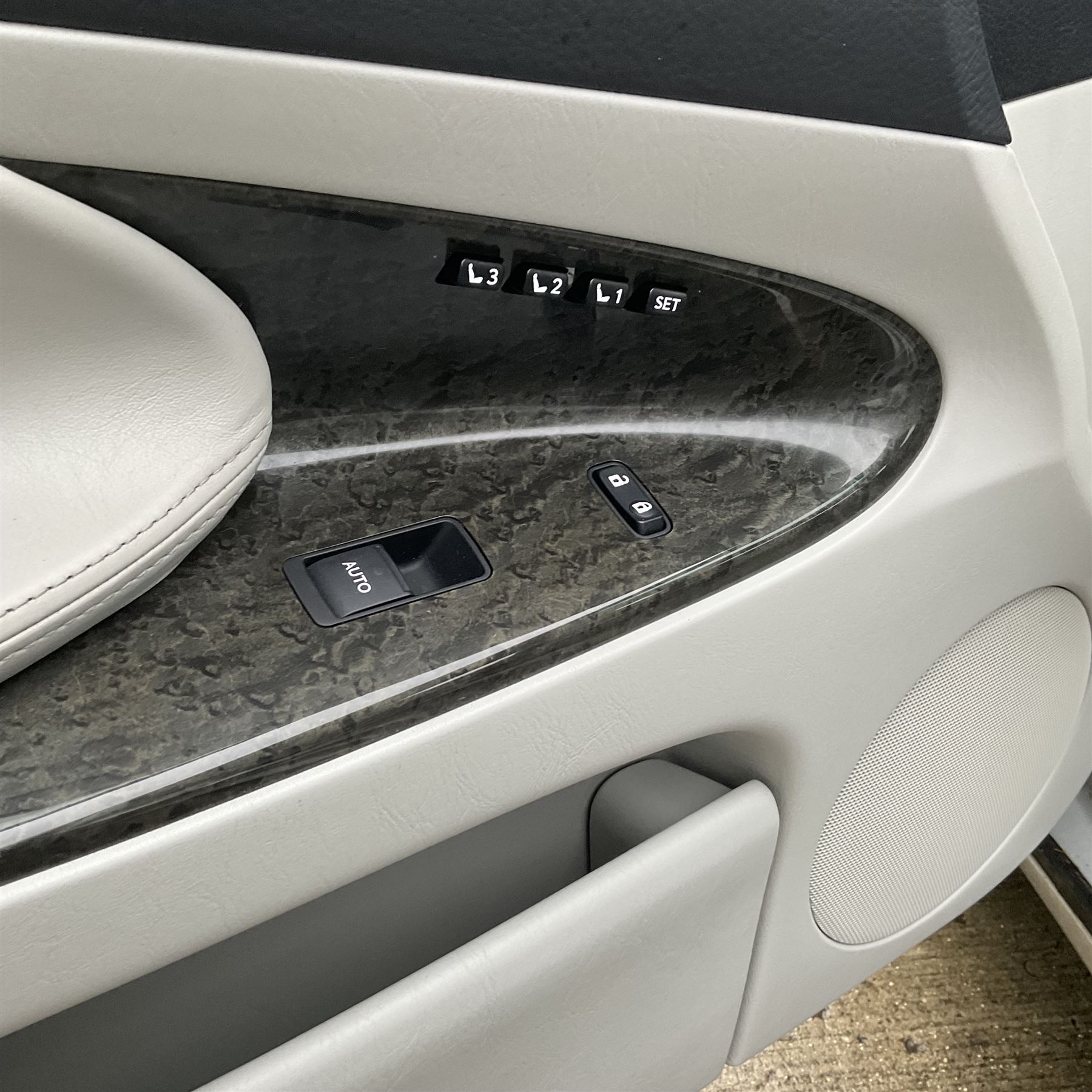 Lexus GS 450h saloon car, 3.5 SE-L, 4 door, CVT Auto
Year: 2010, September
Colour: Silver
Mileage: 50,000 approx.
Fuel: Petrol Hybrid
MOT Exp: 9th April 2025
Reg: RF60 YNV
V5: No

For sale by instruction from a local estate
Buyers Premium 10% plus VAT (12% inc.)

