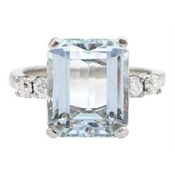 18ct white gold emerald cut aquamarine ring, with two old cut diamonds set either side, aquamarine approx 5.50 carat