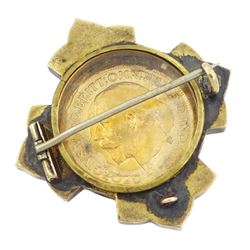 George V 1918 gold full sovereign coin, mounted in gold brooch