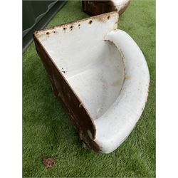 Country House, cast iron and enamel, corner roll top, manger trough - THIS LOT IS TO BE COLLECTED BY APPOINTMENT FROM DUGGLEBY STORAGE, GREAT HILL, EASTFIELD, SCARBOROUGH, YO11 3TX