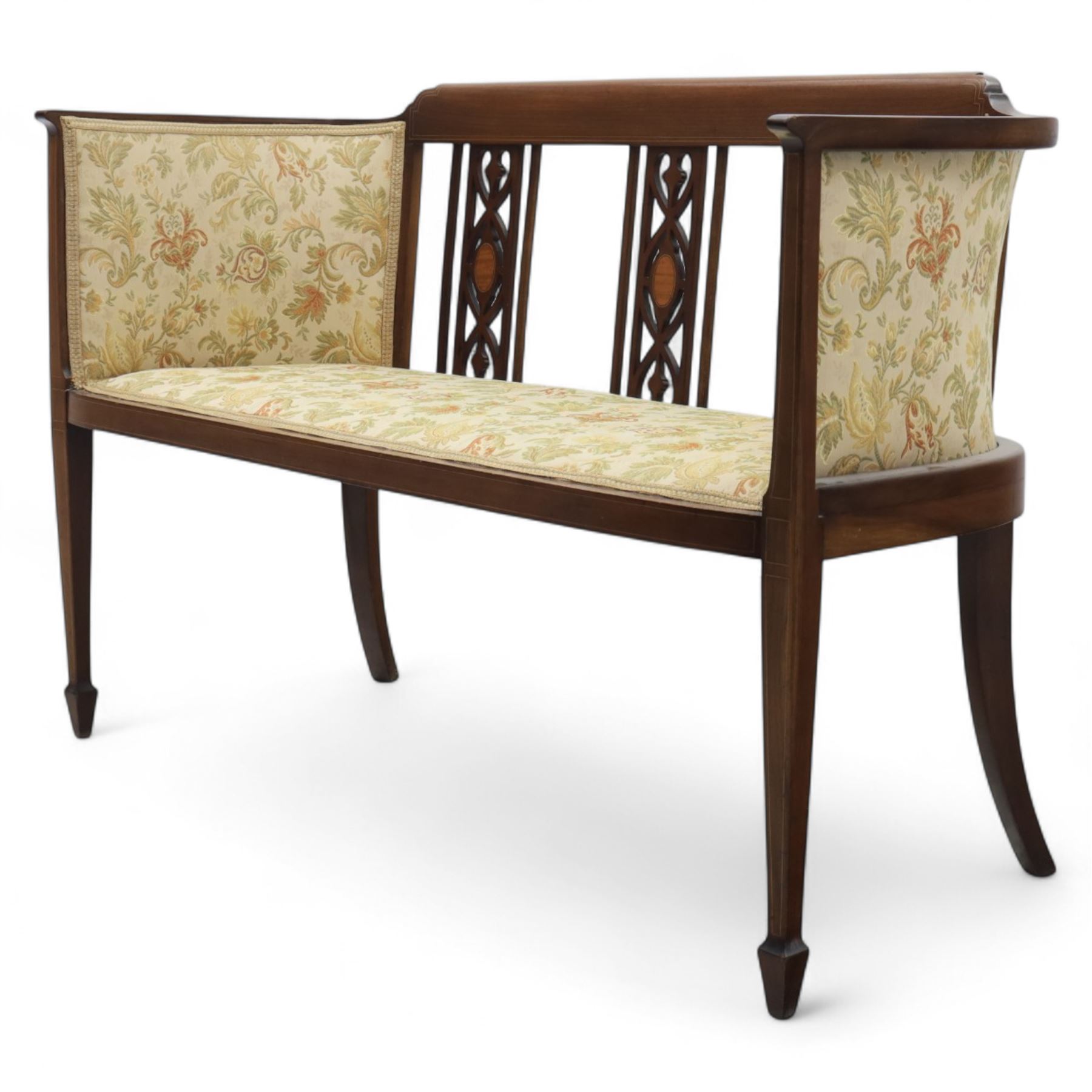 Edwardian mahogany boudoir suite couch, the couch back with three openwork splats inset with oval satinwood panels, the inlaid top rail extending to upholstered outswept ends, raised upon square tapering legs terminating in spade feet