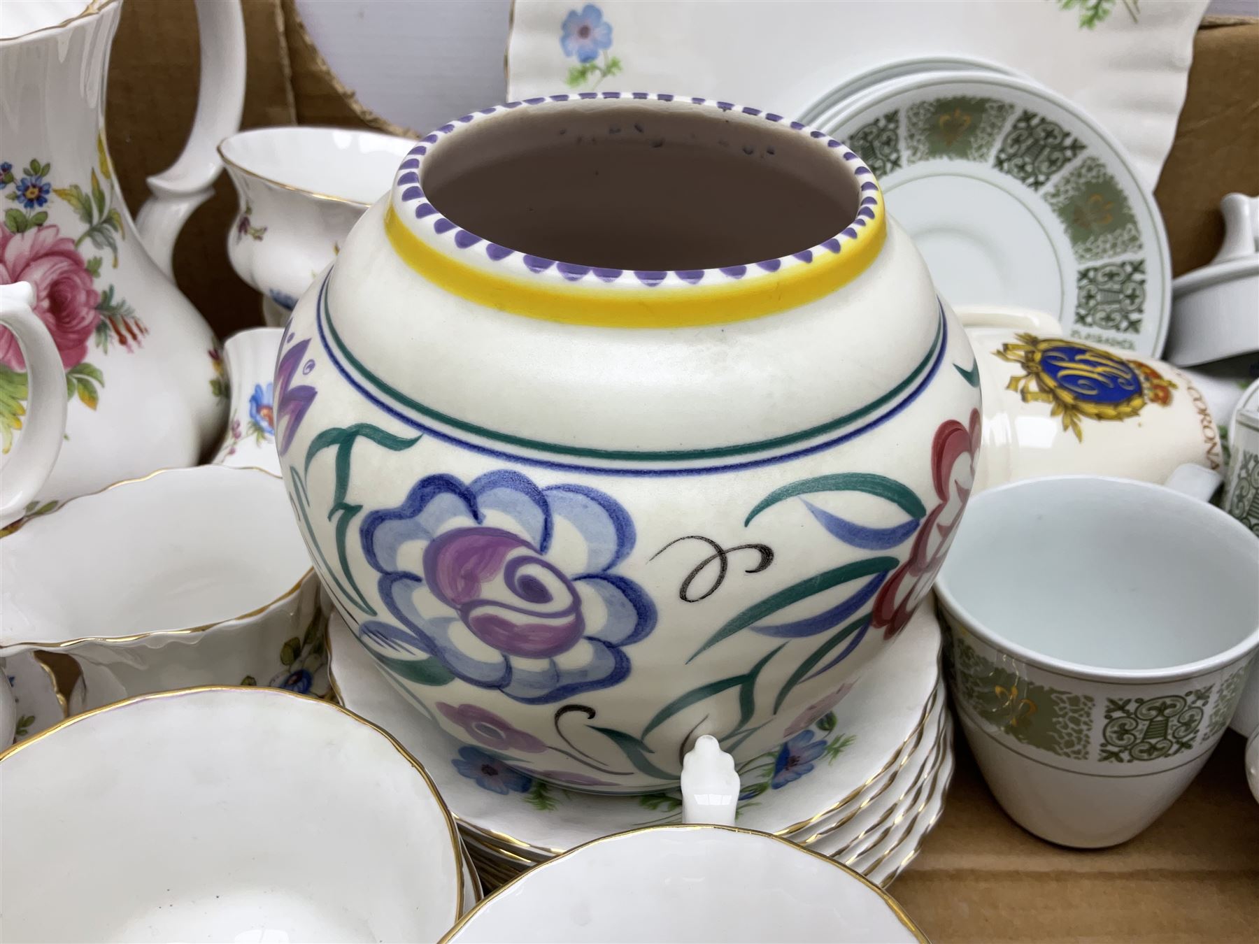 Poole vase decorated with flowers, no 877, Copeland Spode Dauphine pattern coffee service for six, and floral Richmond teawares