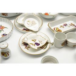 Extensive collection of Royal Worcester Evesham pattern dinnerware, comprising over one-hundred pieces, to include tureens, serving dishes, cake stands etc 