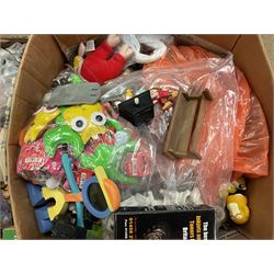 Large quantity of modern toys to include Matchbox Chopper Chase, Nikko battery control airplane, small amounts of K’nex, Meccano, playing cards to include Yu-Gi-Oh cards, keyrings etc in three boxes 