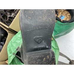 Quantity of horse tack to include bits, bridles, lunging equipment, brushing boots, tail guards, jodpa boots etc  