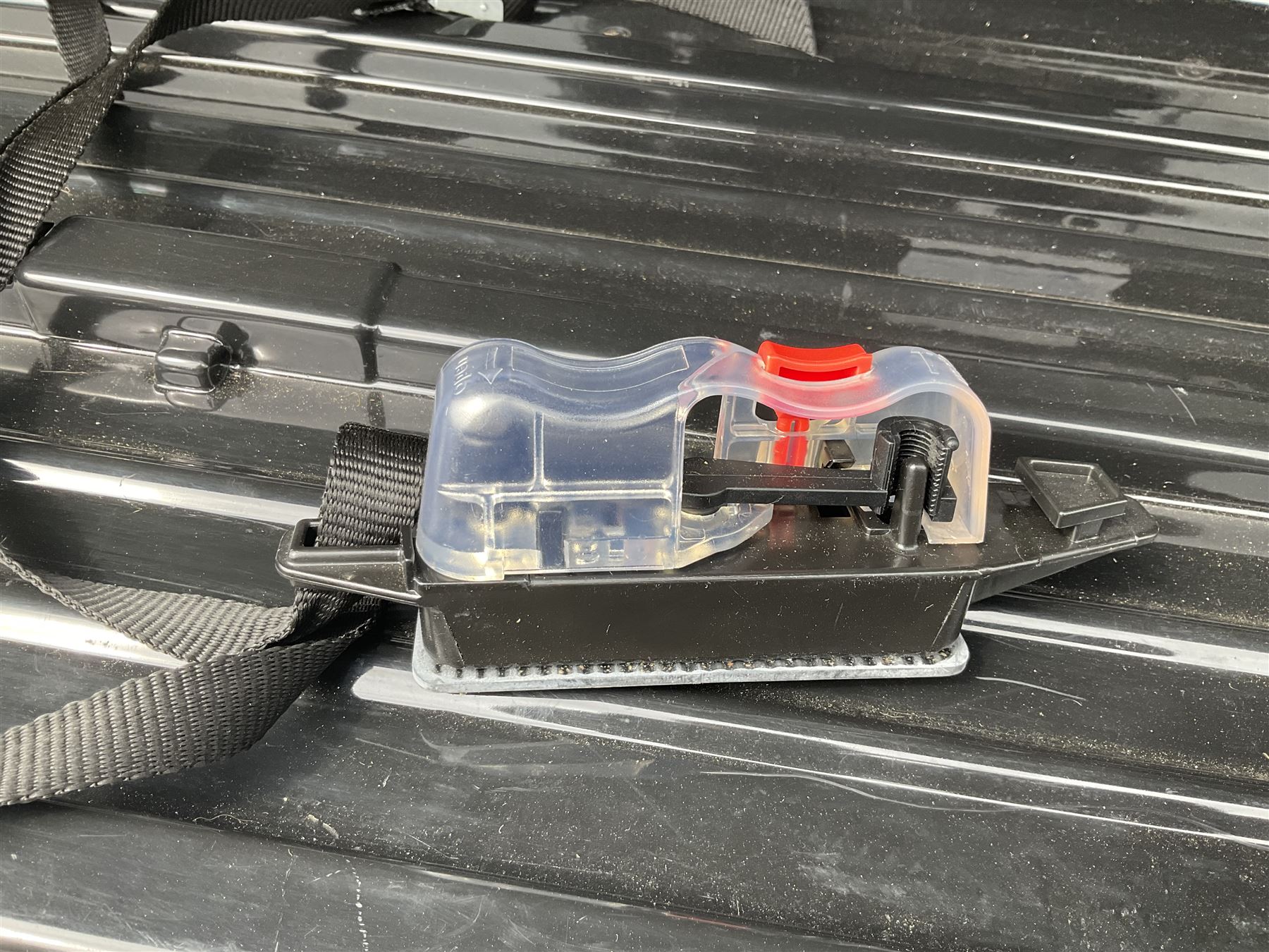 “Exodus” black, plastic, roof storage box - THIS LOT IS TO BE COLLECTED BY APPOINTMENT FROM DUGGLEBY STORAGE, GREAT HILL, EASTFIELD, SCARBOROUGH, YO11 3TX