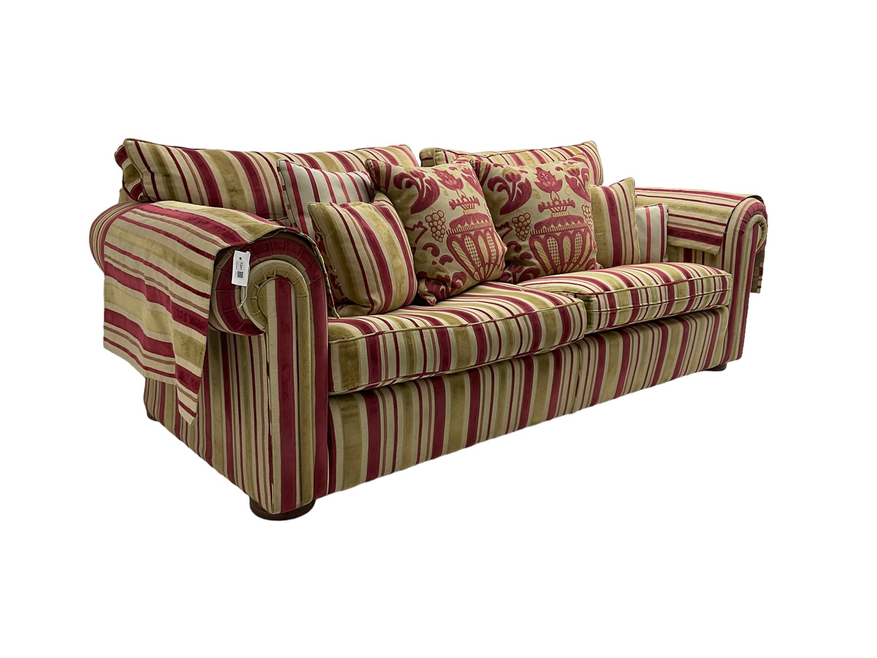 Duresta 'Waldorf' large three seat sofa, upholstered in multicolour
