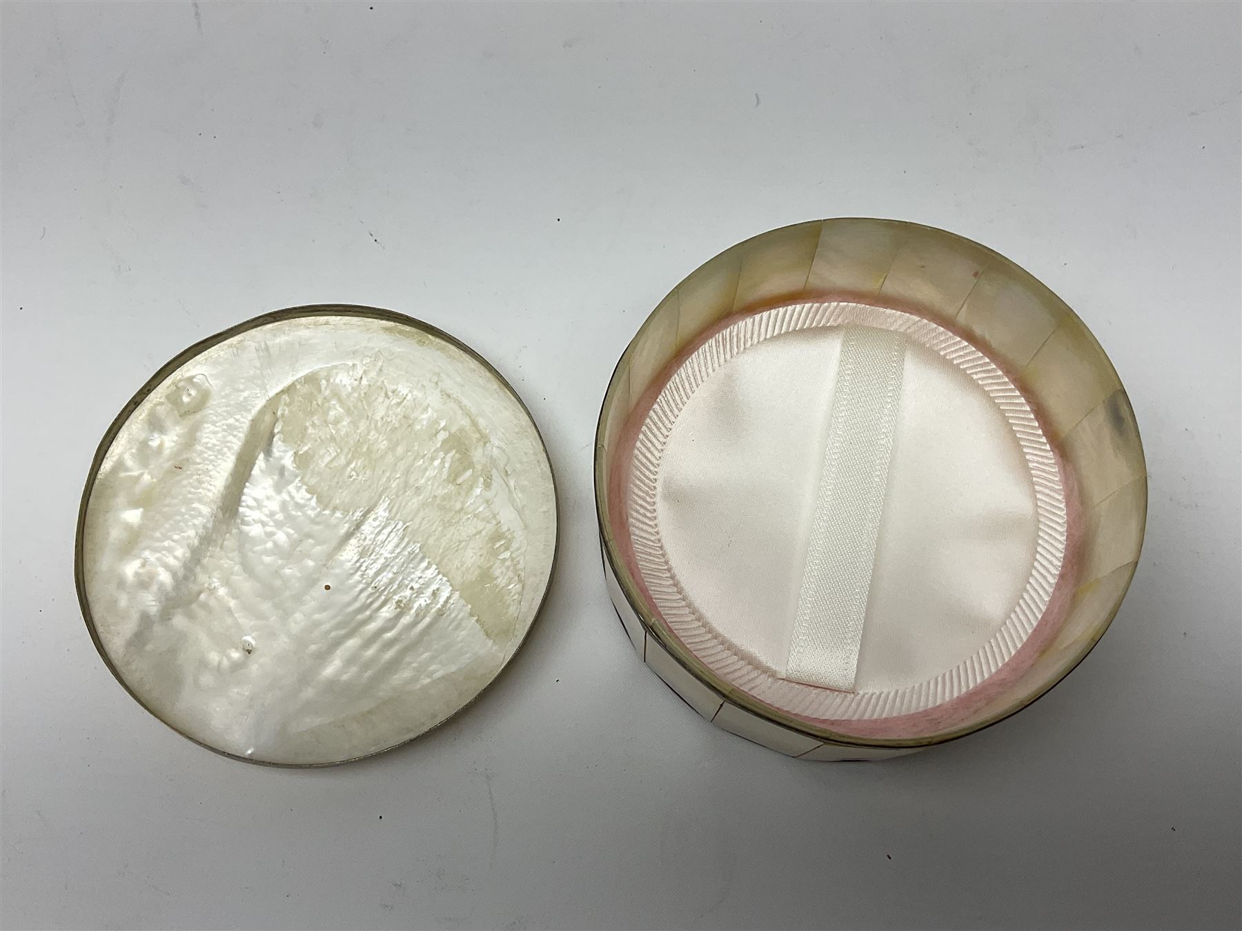 Mother of pearl nativity scene, together with mother of pearl box, shell and carved shell