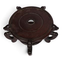 Five hardwood vase stands, for large vases, largest D36cm