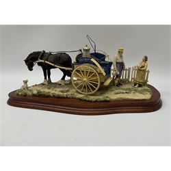 Border Fine Arts limited edition figure, Daily Delivery, model no JH103 by Ray Ayres 299/1500 on a wooden base L39cm, with certificate of authenticity. 