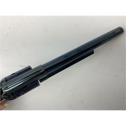 German Umarex CO2 .177 Colt Single Action Army .45 revolver, No.16L04827 L35cm overall; boxed with instructions