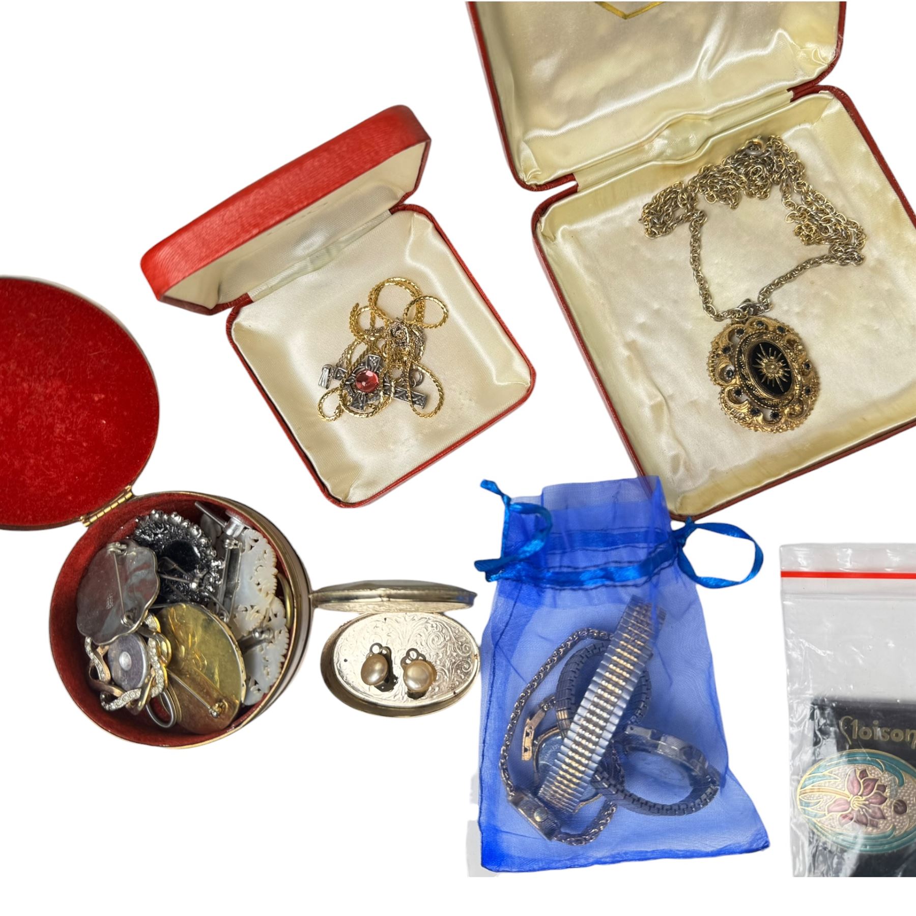 9ct gold brooch, simulated pearl necklace with a 9ct gold clasp, silver brooch, costume jewellery, and silver topped jar