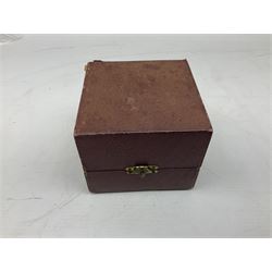 Victorian crystal ball, in a fitted case, D8cm