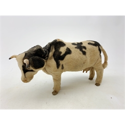  Rosko Japan 'Josie' battery operated Walking Cow with Mooing Voice L35cm, unboxed  