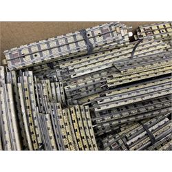 Hornby Dublo - large quantity of three-rail track including various length straights and curves etc; all unboxed