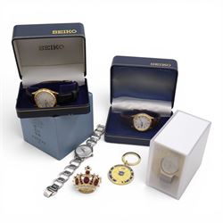 Two Seiko wristwatches, two Skagen wristwatches, brooch and keyring