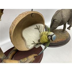 Country Artists figures, to include Bluetit, Elephant, Bluetit on tap etc, together with Lilliput Lanes and other similar items 