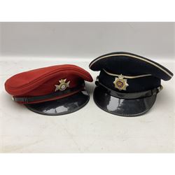 Seventeen regimental and corps head-dress, predominantly without cap badges, but two with Light Dragoons and Royal Corps of Transport cap badges and including REME, RE, RCOS, Cavalry, RAF etc (17)