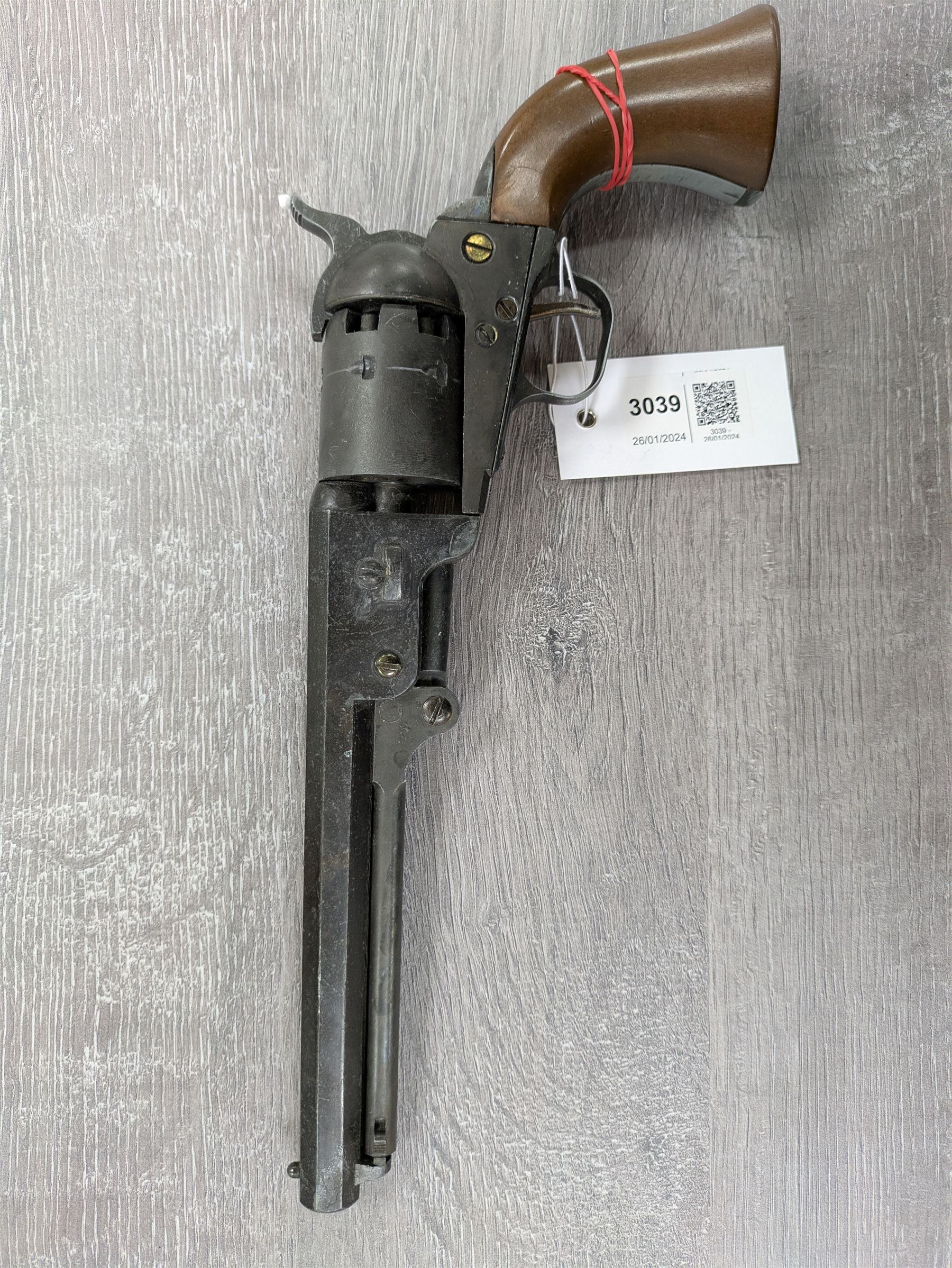 Modern Replica Models Japan non-firing copy of an 1851 Navy percussion cap revolver, .36 cal, boxed with paperwork, L31cm - Disposed 25.06.25 - Notified 24.07.25