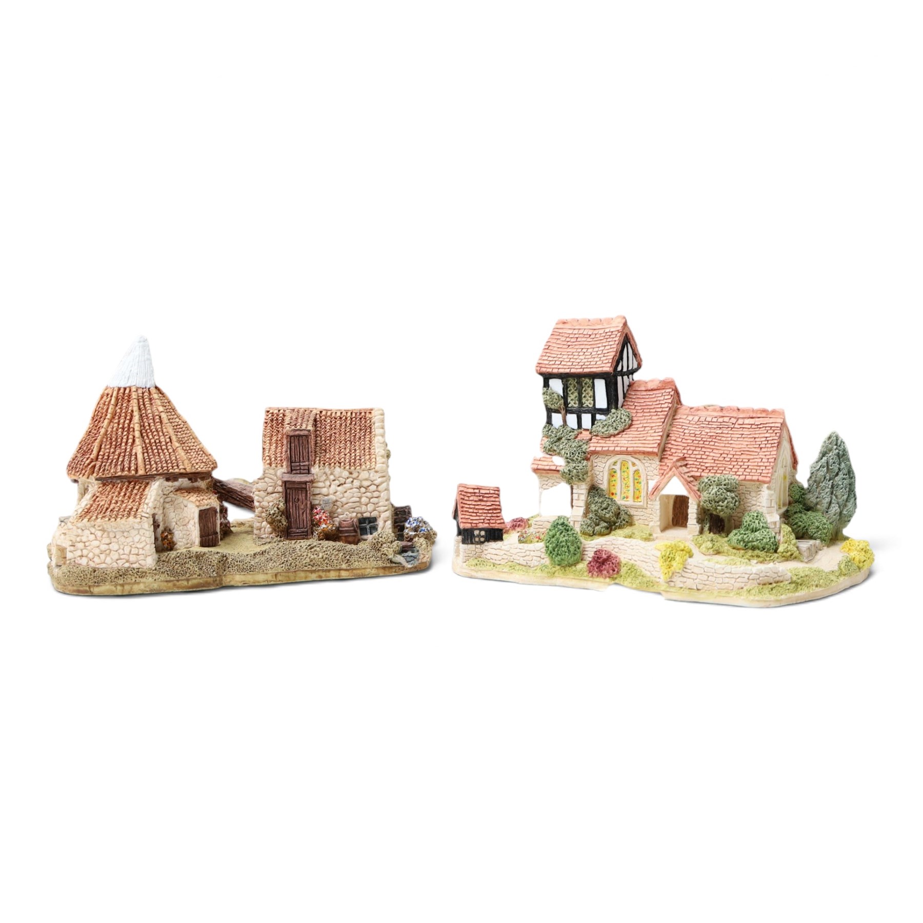 リリパットレーン　【Preston Mill】 Collection of Lilliput Lane cottage models including Preston Mill