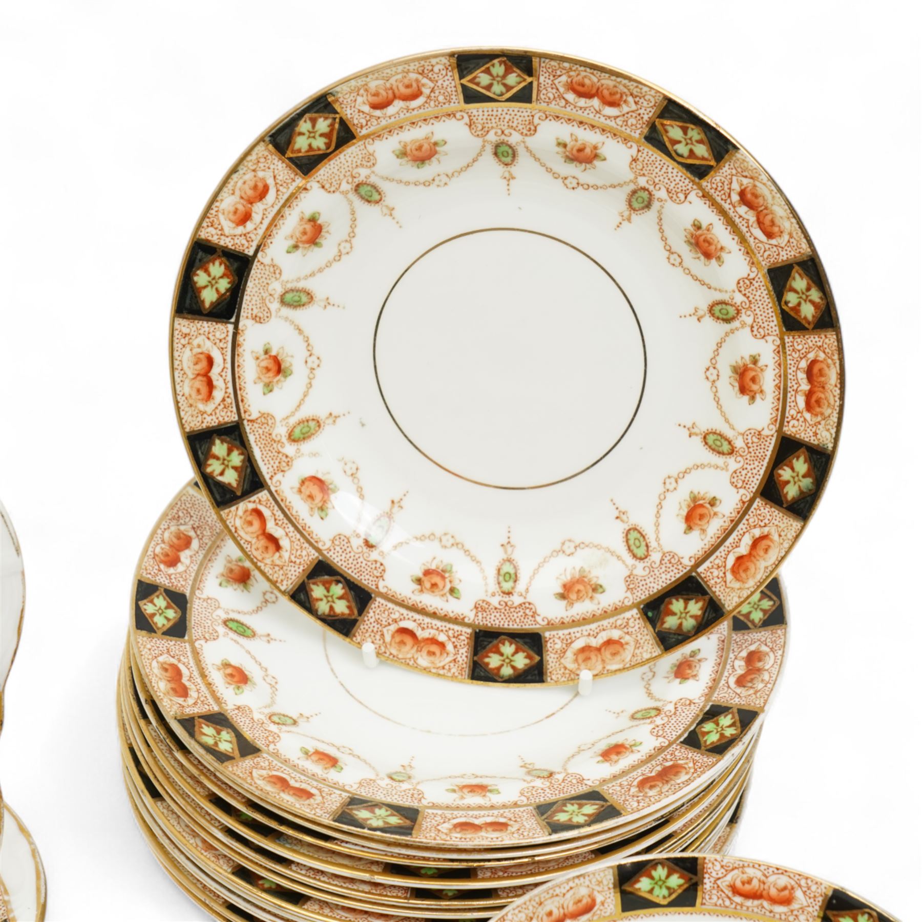 Salon China S&L Harrow pattern part tea service, comprising nine teacups, eleven saucers, twelve side plates, two serving plates and one bowl