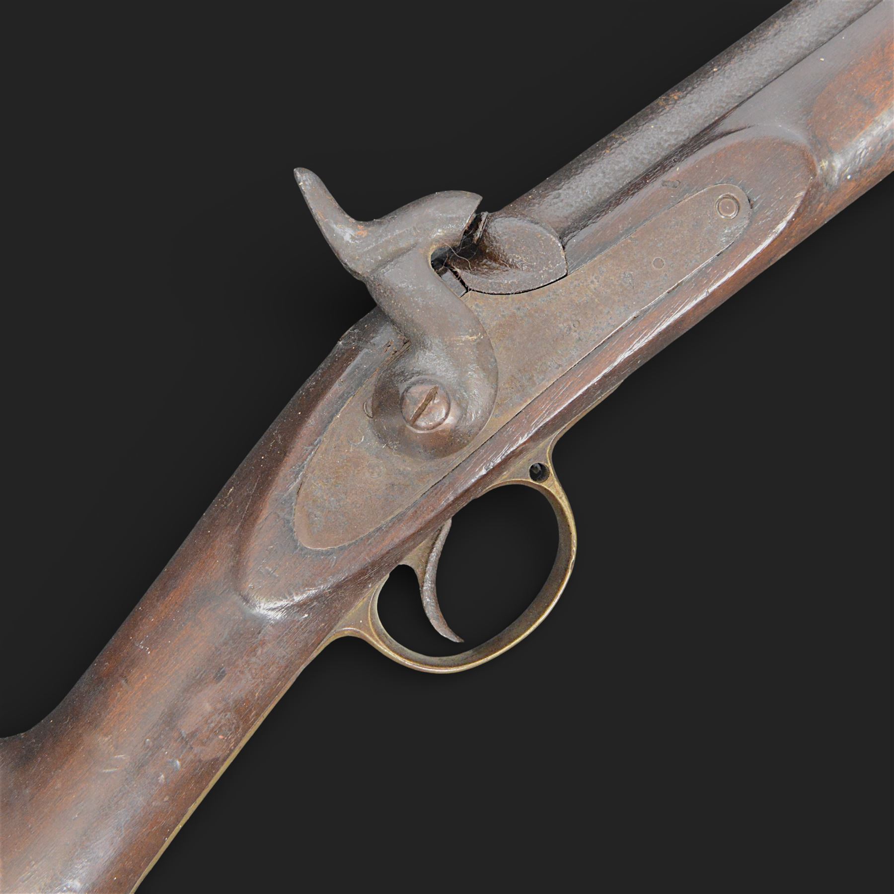 19th century muzzle loading British Naval percussion musket, the 39inch barrel with ramrod beneath, lock marked 1858, stock stamped with brass butt plate, overall L140cm  