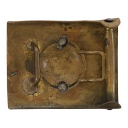 WWI German Prussian brass belt buckle, embossed with a crown, H5cm