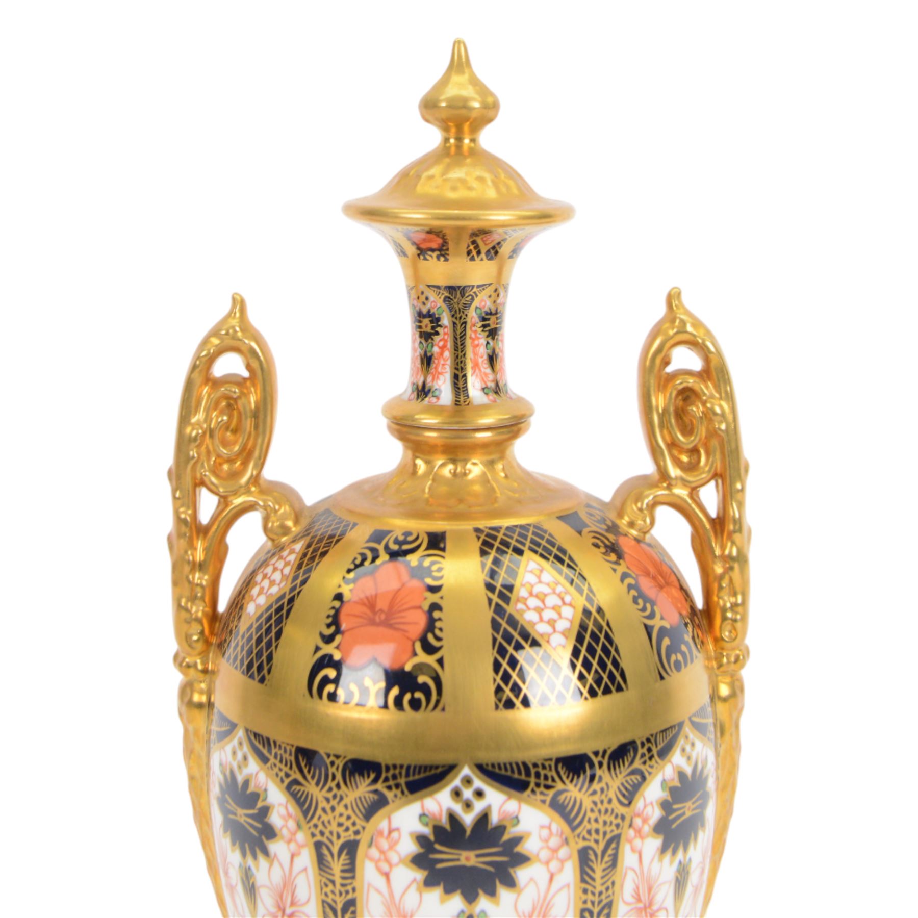Royal Crown Derby Imari 1128 pattern  twin handled pedestal urn vase, H31cm
