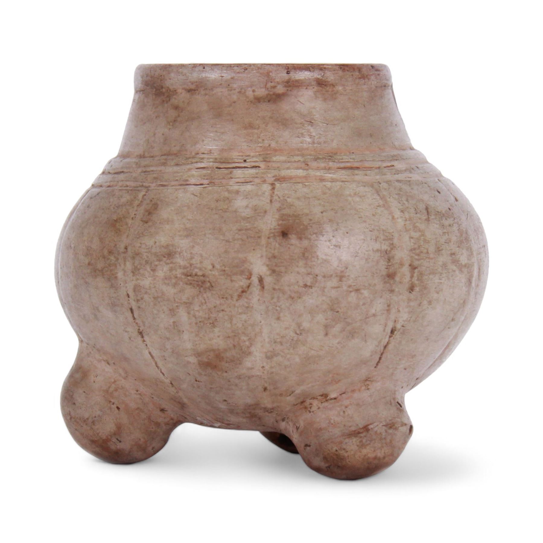 Maya pottery tetrapod bowl or jar, the cream glazed body of part ribbed bulbous form with short neck, upon three short feet, H10cm

With accompanying collectors note detailed 'Maya musical bowl, exceedingly rare cream glaze. Pre-Classic period Circa 400 AD.'