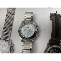 Collection of wristwatches including Stauer automatic, with mother of pearl dial, Pulsar, Accurist, Rotary, Seiko, Citizen Eco Drive, Lorus and Timex (15)