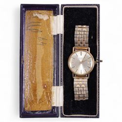 9ct gold cased Rotary wristwatch on an expanding gilt strap