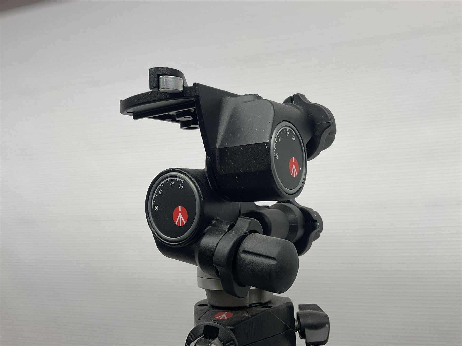 Collection of cameras and lenses, to include Pentax Program A camera body, serial no 123759, with 'Pentax-A zoom 1:3.5-4.5 28-80mm' len, Praktica EE2 camera body with 'Pentacon electric 1.8/50' lens etc, together with a Manfrotto tripod 