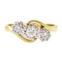 18ct gold three stone round brilliant cut diamond ring, Birmingham 1965, total diamond weight approx 0.25 carat