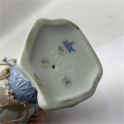 Lladro Flying High, modelled as a hot air balloon, with brass chains to suspended blossom filled basket, no 6523, with original box, H23cm