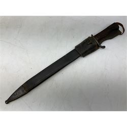 German Model 1898/05 saw-backed 'butcher's' bayonet, the 36.5cm fullered steel blade marked 'Erfurt' under a crown; cross-piece numbered 21. P. 3. 94.; in steel mounted leather scabbard with frog L57cm overall