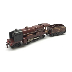 Hornby '0' gauge - clockwork 4-4-2 locomotive and tender 'Royal Scot' No.6100, fitted with smoke deflectors, unboxed
