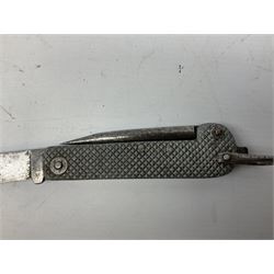 WW2 British army folding jack/clasp knife, the blade marked A.H. Bisby & Co Ltd Sheffield with broad arrow and date 1944, marlin spike and can opener; and British Navy seaman's rope pocket knife, the blade marked Venture H.M. Slater Sheffield (2)