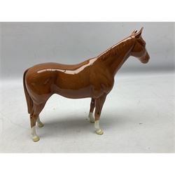 Beswick chestnut 'Imperial' horse no. 1557, H21cm