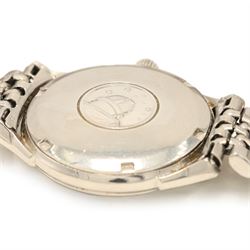 Omega Constellation gentleman's stainless steel automatic chronometer wristwatch, Cal. 551, Ref. 167.005, serial No. 21240417, silvered pie-pan dial with baton hour markers, on Omega stainless steel bracelet, with fold-over clasp