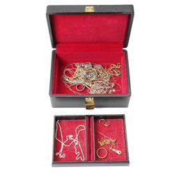 9ct gold jewellery, including fan charm, necklace chain, two pairs of earrings, silver jew...