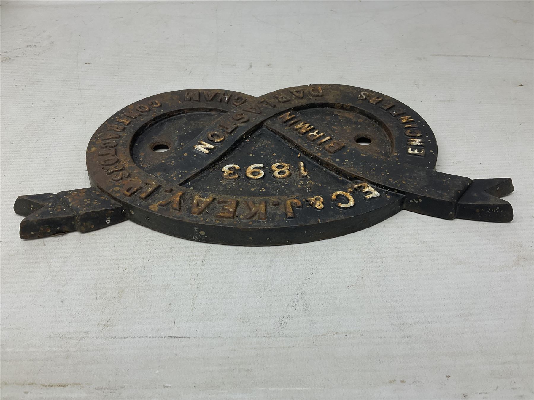 Victorian cast iron railway bridge makers plate, in the form of a Staffordshire Knot, detailed E.C. & J. Keay LD Birmingham Darlaston 1893, H31.5cm W15.5cm