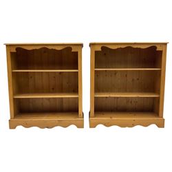 Two pine open bookcases