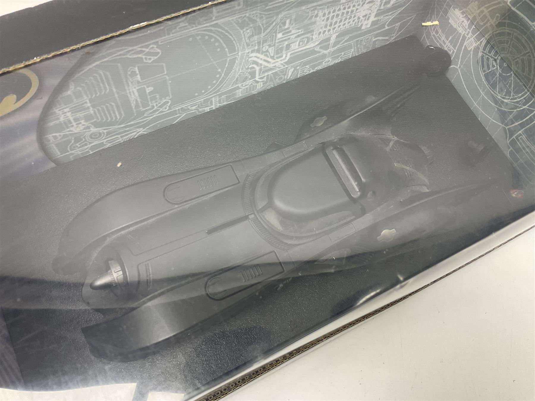 Eaglemoss Batman Universe Collector’s Bust ‘Rebirth Cowl’ with ten further Batman boxed and loose vehicles, figures and collectables to include Metals Die-Cast, Mattel, Hot Wheels etc, in two boxes