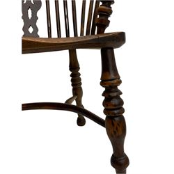 19th century yew wood and elm Windsor armchair, shaped and pierced figured splat back, turned supports with crinoline stretcher