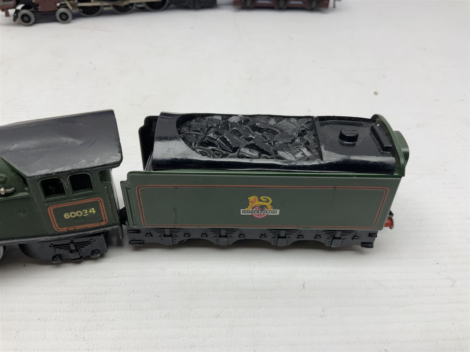 Hornby Dublo - 3-rail - EDL2 Duchess Class 4-6-2 locomotive 'Duchess of Atholl' No.6231 in LMS maroon; Class A4 4-6-2 locomotive 'Silver King' No.60016 in BR green with associated tender; and re-named Class A4 4-6-2 locomotive 'Lord Faringdon' No.60034 in matt green and BR gloss green tender; each in modern collector's plain blue box (3)