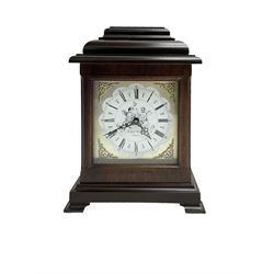 20th century - Georgian design mahogany bracket clock with a battery movement, dial inscribed  