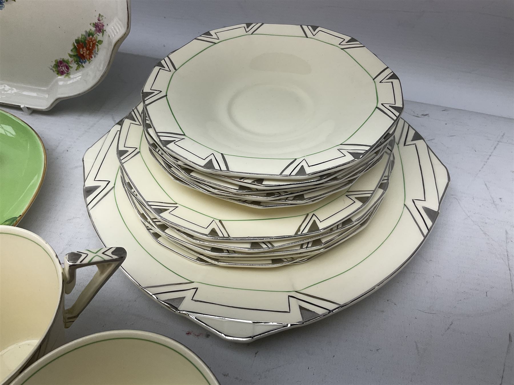 Art deco crockery online