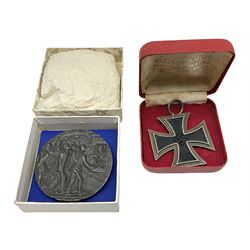 WW2 German 1939 Iron Cross 2nd Class by S. Jablonski G.m.b.H. Posen, ribbon ring stamped '128'; and sinking of the SS Lusitania, 1915, an English cast copy of the medal by K. Goetz, liner sinking, legend and date 5 may 1915 in exergue, rev. passengers buying tickets from a skeleton at the Cunard booth (2)